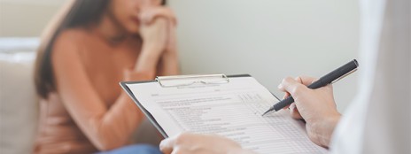[60] – Führung in der Arztpraxis:  Wann sollte ich einer Mitarbeiterin kündigen?